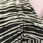 Fresh Water Swim Dress Size 22W Zebra Print Silver Black One Piece Bikini Photo 1