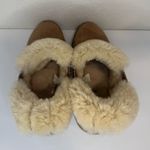 UGG  McKay Chelsea Bootie Chestnut Sheepskin Ankle Boots Women’s Size 8 Photo 2