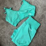 AYBL  Adapt Seamless Sports Bra Photo 0