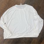 BiBi White Pullover Sweater Women’s Medium Photo 4
