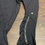 Lululemon Cropped Legging 6 Run For Your Life Black & Gray Ruched Detail Photo 4
