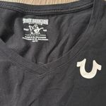 True Religion BIG TRUE RLGN ELONGATED SPLIT WOMENS TEE minor cracking on letters throughout XS Photo 10