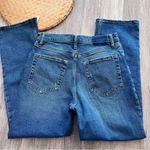 Abercrombie & Fitch  ankle straight ultra high rise jeans distressed women’s 28‎ Photo 5