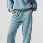 Alo Yoga Alo Accolade Yoga Sweat Set Photo 0