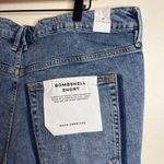 Good American Bombshell Shorts Size 18 Blue Denim Fray Hem High Rise Distressed Photo 4