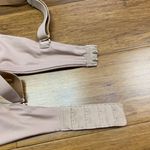 Calvin Klein  Wireless Bra Women Size Medium Beige Everyday Comfort Lightly Lined Photo 4