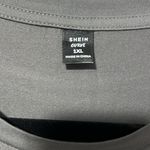 SheIn  Gray Curve T-Shirt Photo 1