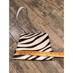 Adrienne Vittadini Vintage  Women's Cream & Black Zebra Print Shoulder Bag Photo 5