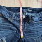 American Eagle  Women's Cutoff Denim Shorts Size 00 Photo 6