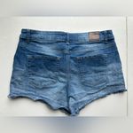 Maurice's  women’s size 14 stars and stripe high-rise cut off denim shorts Photo 6