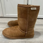 BEARPAW  Boots Size 8 Photo 0