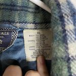 Plaid Button Photo 2