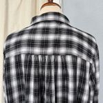 Lane Bryant Shirt Plus Sz 22/24 LS Black Plaid Shacket Pockets Roll Tab Sleeve Photo 6