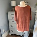 B.Original  Boutique Top Brown Scoop Neck Short Sleeve Womens Small Photo 3