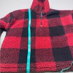 Red and Black Plaid Fleece sweatshirt Photo 3