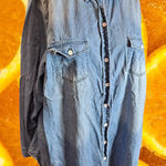 Torrid Women's Blue Denim Medium Wash Cotton Long Sleeve Button Up Shirt Size 1 Photo 0