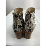 Torrid Womans Ankle Boots 8.5 W Snake Print Side Zip Block Heel Stretch At Ankle Photo 4