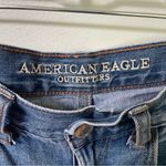 American Eagle  Mom Jean 2 Regular High Rise Medium Blue Cotton Pockets 90s Inspo Photo 5