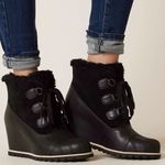 UGG  Alasdair Leather Wedge Bootie Size 8 A1 Photo 0
