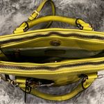 Nanette Lepore  Triple Satchel w/CC+Key Apple Pebble Lime‎ NWT Photo 3