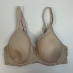 Wacoal 34C Bra Basic Beauty T-Shirt Lightly Lined Underwire 853192 Full Coverage Photo 2
