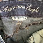 American Eagle Outfitters AEO Women's Super Stretch Skinny Dark Denim Jeans 0 Photo 4