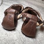 Frye  Carson Brown Leather Boho Thong Sandals Sz 7 Photo 5