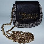 Mini Bag Small Purse Bag Crossbody Chain Gold Bling Y2K Girly Logo Stylish mini bag with bold Juicy logo. Black leather with gold chain strap. Perfect for a night out. Mini Bag Juicy Couture Small Purse Bag Crossbody Chain Gold Bling Y2K Girly Logo Photo 0