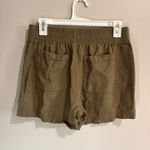 Old Navy  Women's Olive Linen Blend High Waist Shorts Photo 3