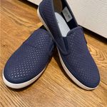 Sperry   Navy Slip-On Shoes sz 8.5 Photo 4
