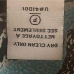 Diane Von Furstenberg  Silk Gilmore style blouse in Oasis Snake Print Size 4 EUC Photo 10