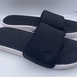 All In Motion NEW  slide sandals women’s Size 6 Photo 2