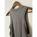 Vuori NWT  Energy Top Heather Gray $54 Crew Neck Athletic Gym Basic Capsule Shirt Photo 7