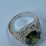 Ring Women Size Approximately 6.25 Fashion Ring Silver Tone Green Shade Center Photo 7