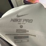 Nike  Pro Women’s Small Fitted Patterned Cropped Pants Photo 3