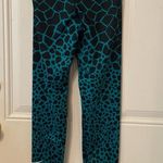 Nike pro giraffe leggings in radiant emerald Photo 2