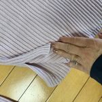 LA Hearts  Pale Pink V Neck Cropped Boxy Side Slit Size Small Photo 3