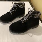 Just Be  Boots Black Ankle Booties Size 8 EUC Photo 2