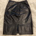 Rinzi Collection Leather Skirt very soft leather and no rips or stain or smell Size 6 Photo 4