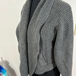Abercrombie & Fitch Cropped Knit Cardigan Sweater Womens Small Gray Photo 2