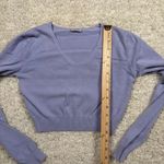 Brandy Melville  Lavender V Neck Cropped Knit Sweater Women M Photo 4