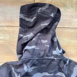 Athleta Triumph Printed Hoodie Jacket Full Zip Camo Print Gray Black Size XS Photo 6