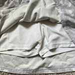DIP Athletic Skort Camo Gray Hidden Pocket Size Women’s Medium Short Skirt White Photo 2