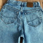 Lee Vintage 90’s  Riveted Straight Leg Light Wash Mom Jean style sz 10 Waist 28 Photo 1