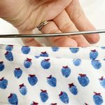 Hadleigh’s Cotton Blue Strawberry Print Mini Skirt Size 6 White Photo 4