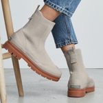 Everlane  The Utility Boot Reknit Stretch Ankle in Stone Size 9.5 Photo 0