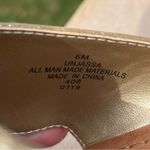 Unisa  Women’s Casual Flat Gold Slides Sandals Size 6 Like NEW Photo 5