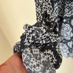 En Crême En Creme Printed Split Back Blouse Photo 6