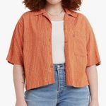 Levi's LEVI’S NIA Button Up Resort Shirt Cropped in Autumn Leaf/Peach color Size 1X Photo 0