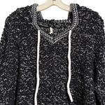 POL  Hoody Sweater‎ Photo 1